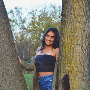 Meet your Posher, Gabby